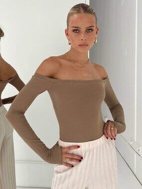 Princess Polly Weaver Off Shoulder Longsleeve Bodysuit | Size: US 2